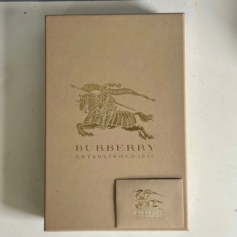 Burberry Tan Sturdy Thick Gift Box Envelope Set Gold Embossed Equestrian Knight